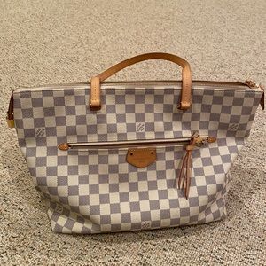 Louis Vuitton Iéna MM Tote